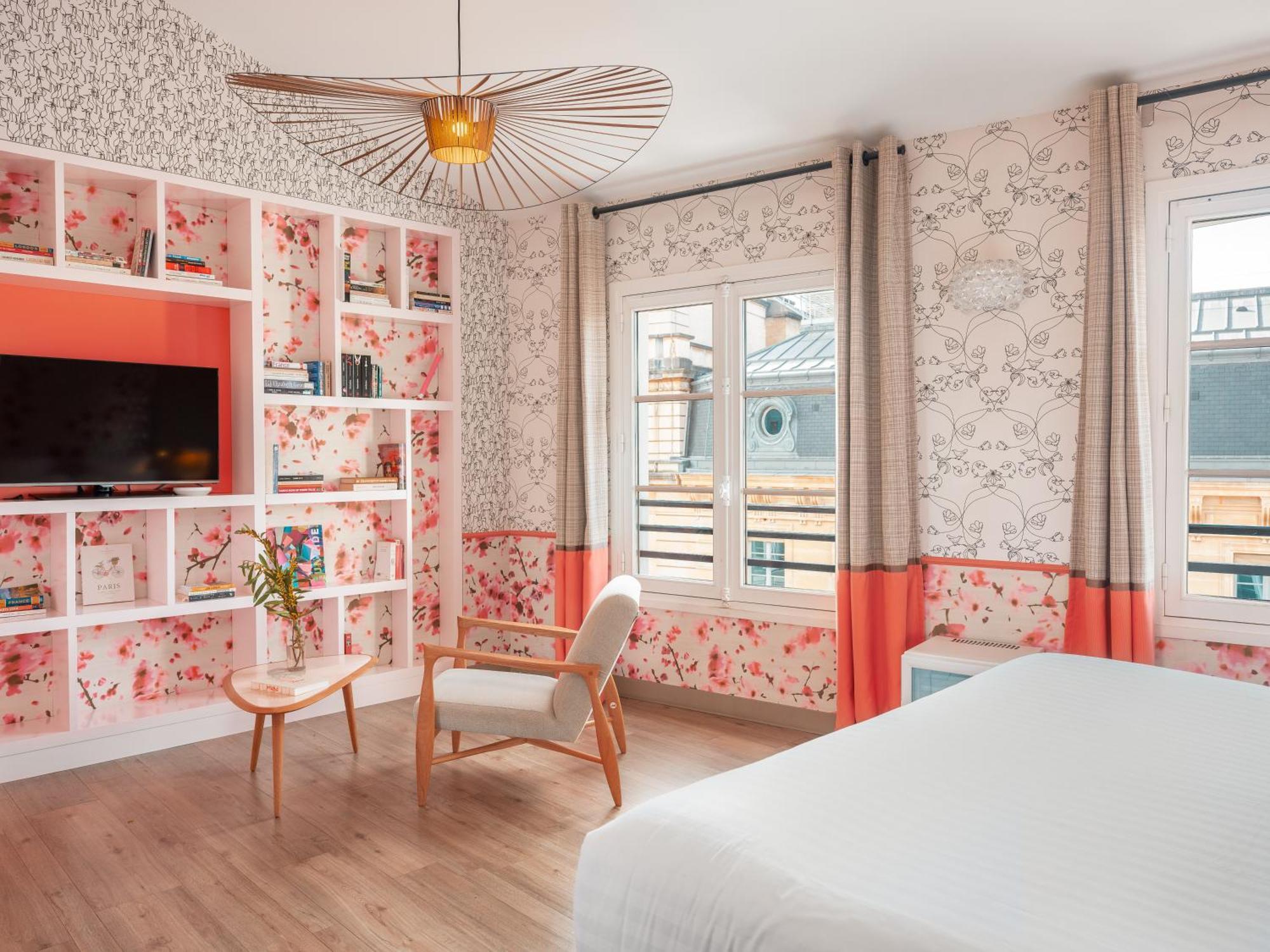 Hotel Crayon Rouge Paris Exterior photo