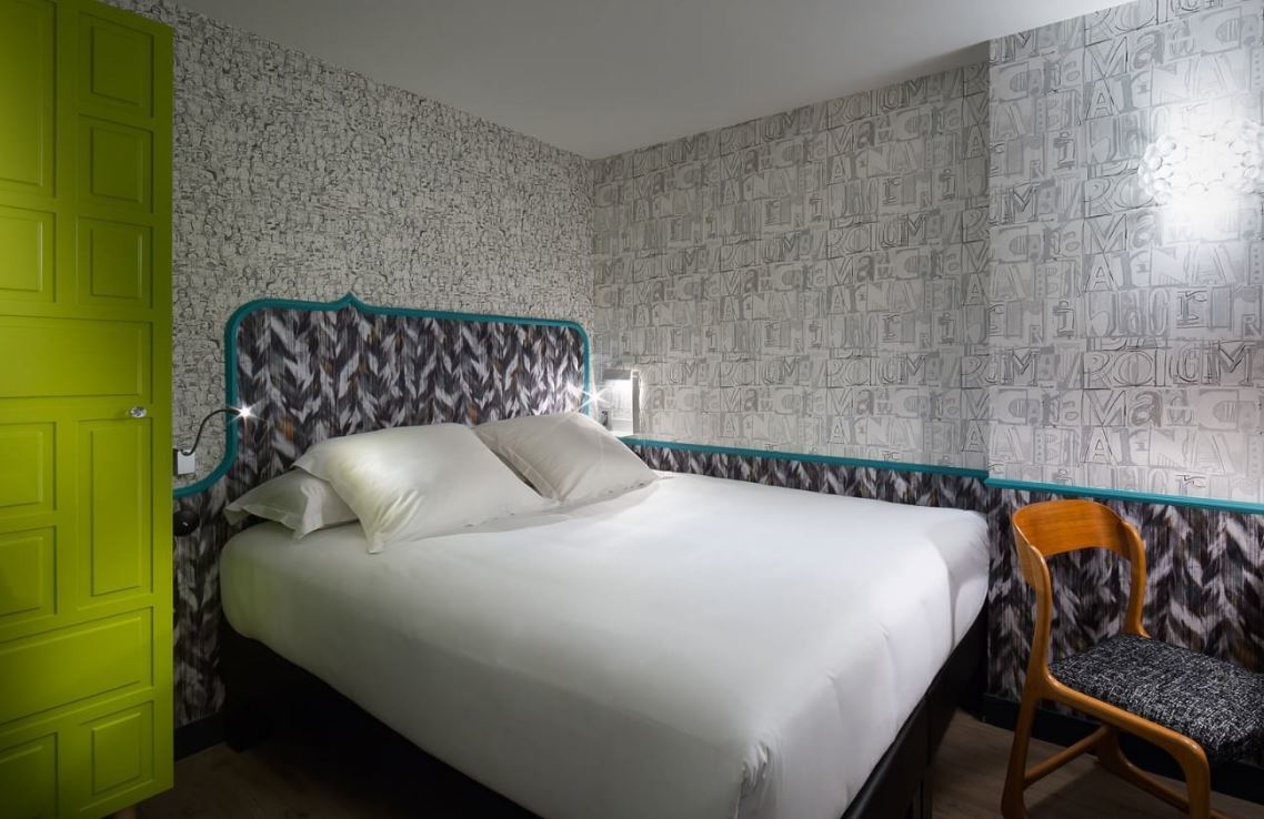 Hotel Crayon Rouge Paris Exterior photo